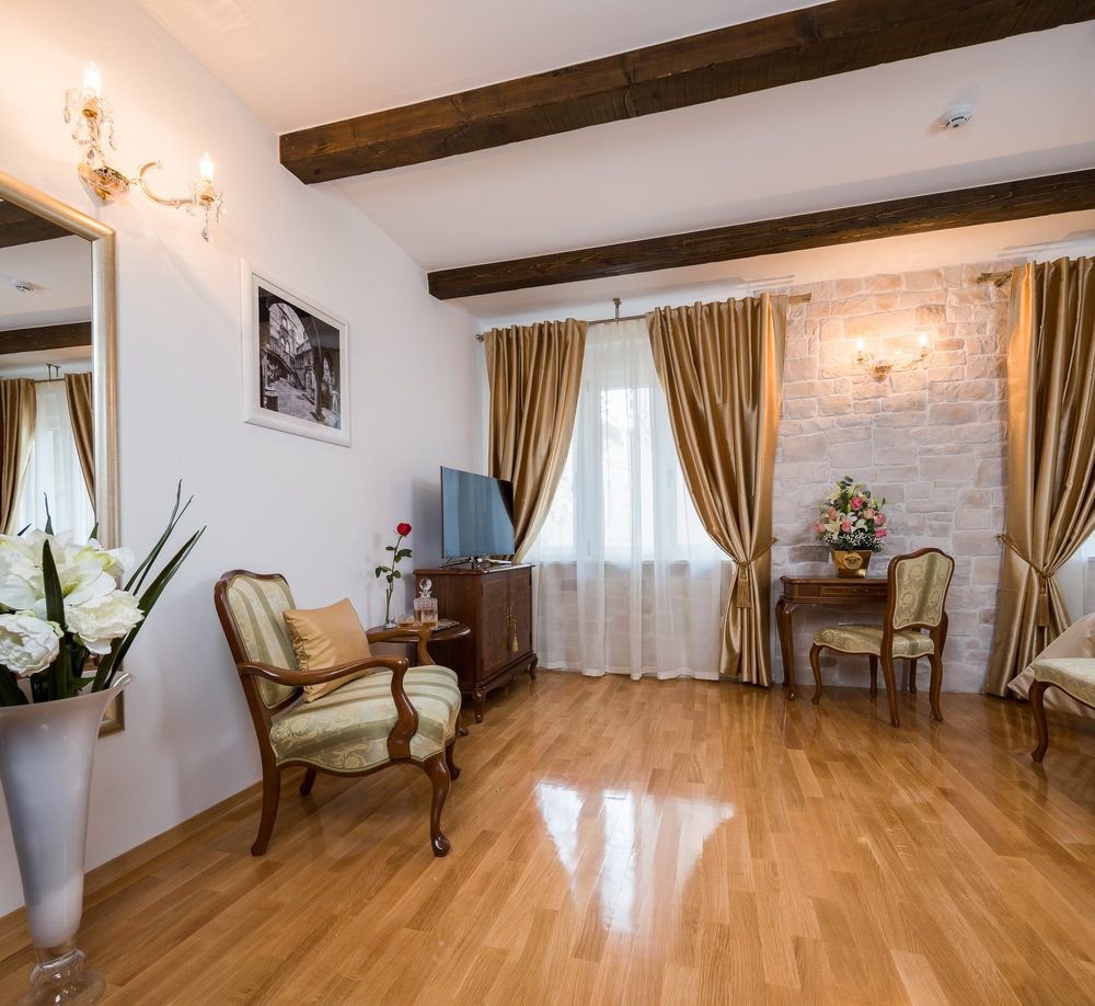 Priska Heritage Rooms (Adults Only) 스플리트 외부 사진